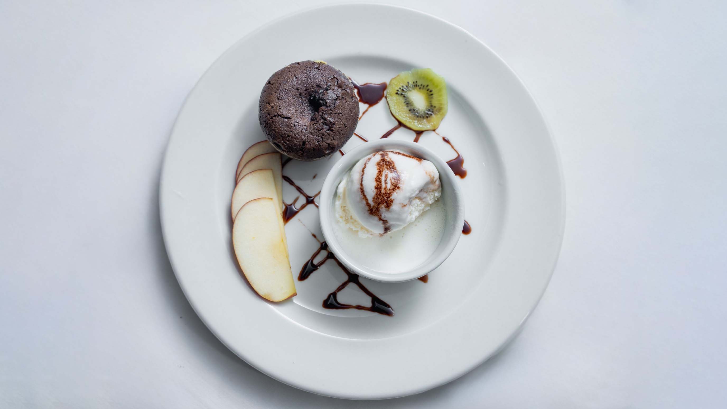 The romance doesn’t have to end with the dessert course. 